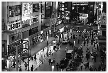 Akihabara, May 25, 2003: click for larger image (61K)