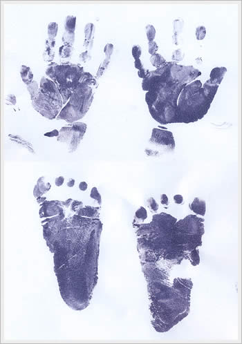 Kaika's hand and foot prints, at 3 months old: click for larger image (43K)