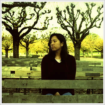 Naoko, Golden Gate Park, San Francisco, December 1998: click for larger image (86K)