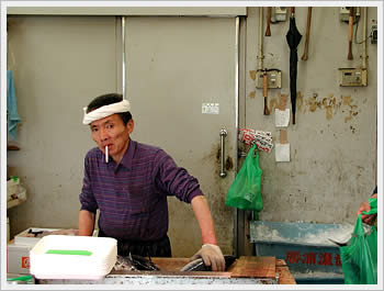 Hitachi Fish Center, May 5, 2003: click for more images from Hitachi