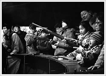 Warabi, New Year's Eve, 2002-3: click for larger image (39K)