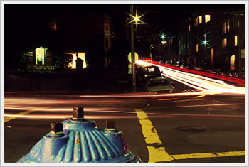 Intersection of Union and Webster Streets, Marina District, San Francisco, January 31, 1995: click for larger image (44K)