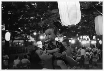 Naoko and Kaika, Bon Odori, Warabi (Saitama), July 25, 2004: click for larger image
